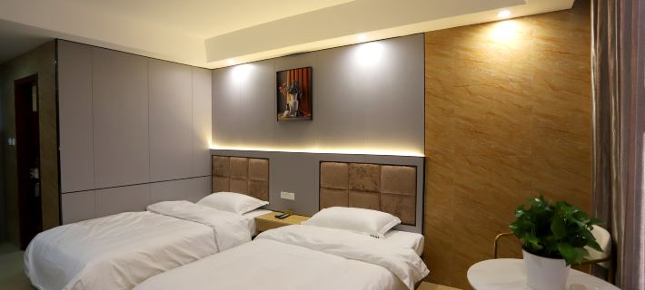 Yining Yimu Business Hotel Các khách sạn ở Y Ninh