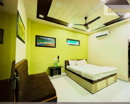 โฮเต็ลปรากาติพาเลซ โรงแรมในมธุระ