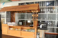Cordia Hotel Makassar Airport Hotel dekat Alun Alun Maros