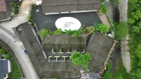 臨在冰川·民宿 什邡市鎣華大峽谷瀑布附近的飯店