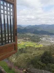 Changshenglou Hostel - Mountain view