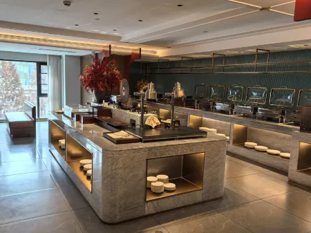 Mannsic Hotel（Chengdu West Station Zhongba Subway Station） Отели рядом с достопримечательностью «Chengfei Campus， Chengdu University of Technology»