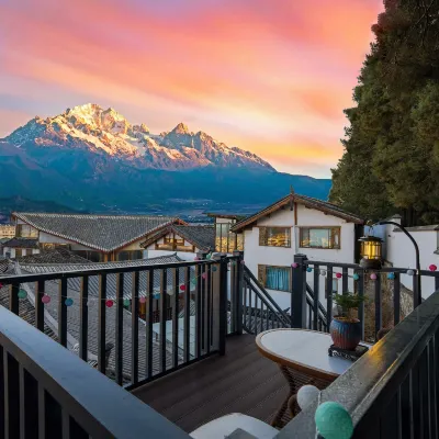 Manlishi  Designer Beautiful Stay (Sifangjie Branch Ancient City Lijiang) Hotel in zona Lago Lashi