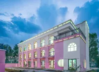mu yun qing cheng hotel Hotels near Xiata Prospect