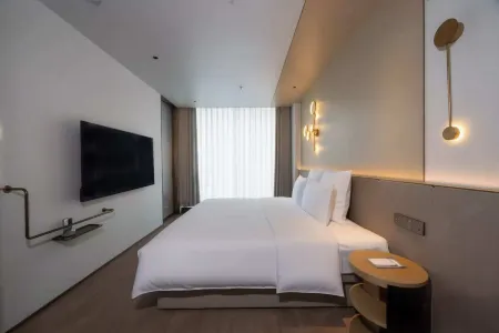 Novotel Kunshan East Отели рядом с достопримечательностью «Qiandeng Ancient Town»