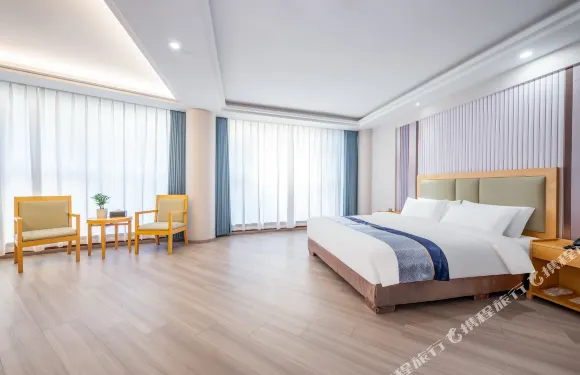 鼎誠大酒店（漢中城固縣文化路店）