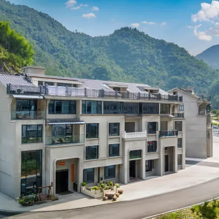 Meet Mountain Wild Homestay