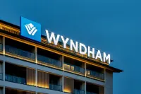 WYNDHAM Qingyuan Lianzhou Hot Spring Resort Hotels in 