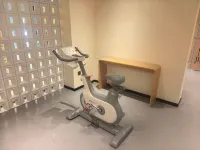 Longmao Hotel (Luoyang Longmen High-Speed Railway Station Xingluo Lake Subway Station)