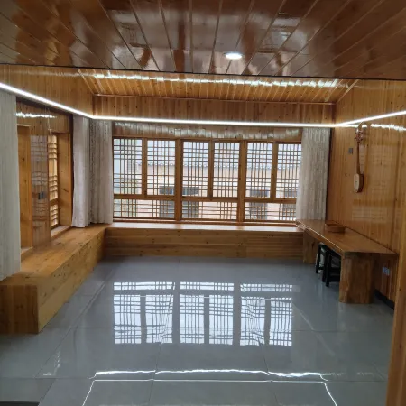 Zengchong Yijia Homestay