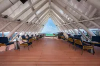 DEW HOTEL - bar