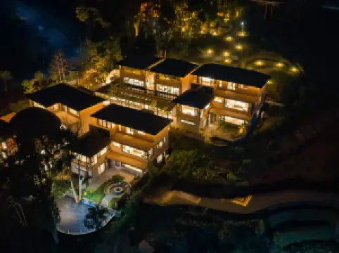 元陽山隱·諾瑪雲境酒店