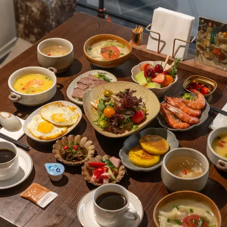 YMUS·ANANDA Hot Spring Healing Retreat