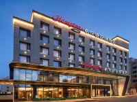 Xining High Speed Railway Station Hampton by Hilton Hotel 시닝 호텔
