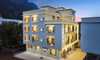 Leisure Residence · Leisure Villa | Mountain Holiday Homestay (Baoquan Tourist Resort Branch) - 駐車場