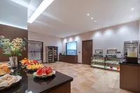 Yunqi Jianglan Hotel (Liuzhou Wuxing Pedestrian Street)