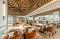 Holiday Inn Lvsi Port Qidong - 朝食