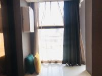 橙堡国际设计公寓(成都宽窄巷子店) - 锦里智能大床房