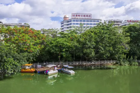 Huizhou Manyue Garden Hotel (West Lake Shuidong Street Branch) Отели рядом с достопримечательностью «Yuanmiao Temple»