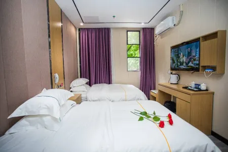 Yimi Apartment (Donghua East Road Branch of Guangdong Provincial People's Hospital) Отели рядом с достопримечательностью «Mao Zedong's Former Residence Relic Site»