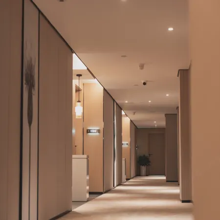 Youth Beauty Hotel