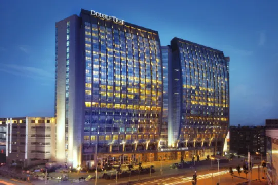 DoubleTree by Hilton Shenyang Hotels near Nanguan Catholic Church