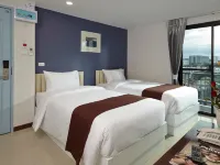 Casa Residence Hotel Hotels near Laksi