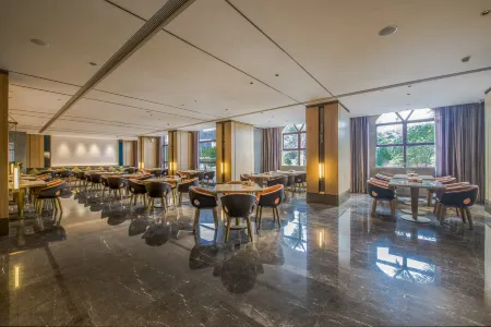 MEHOOD LESTIE Hotel (Guangzhou Panyu Ginza) Отели рядом с достопримечательностью «Chenyong Park»
