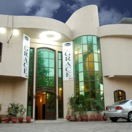 Hotel Grace Inn Multan