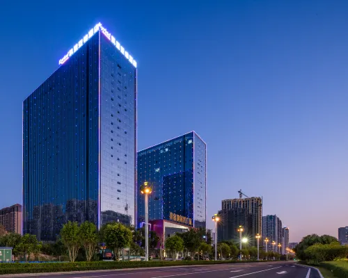 Kyriad Marvelous Hotel (Fangchenggang Administration Center, High Speed Railway Station) Hotels in Fangchenggang