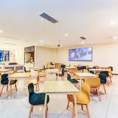 City Comfort Inn
