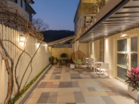 遠近客棧（杭州雷峯塔店）