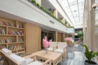 Rezen Yunshui Xiyue Hot Spring Hotel