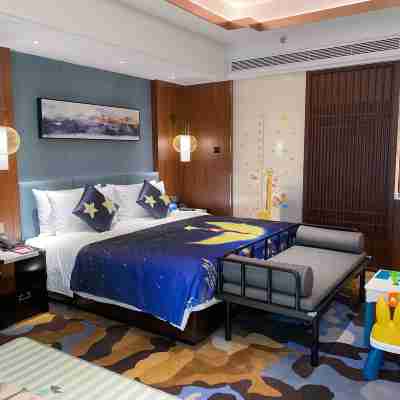 Jianguo Hotel Rooms