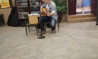 Turpan Grape Town Laomashu Chinese Inn