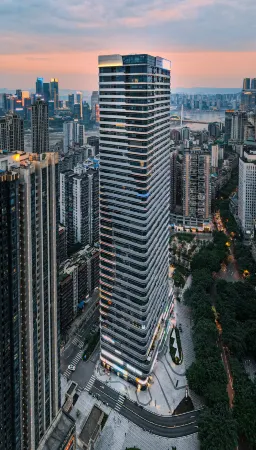 Cloud Screen International Hotel