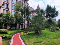 Laoting Zhongnan Tangshan Bay Scenic Apartment