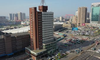 Atour Hotel (Dalian Railway Station)