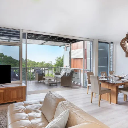Peppers Noosa Resort and Villas Отели рядом с достопримечательностью «Торгово-развлекательный центр Noosa Junction»