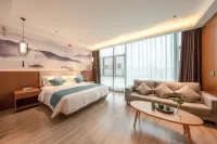 Meihao EZZI Hotel (Yingde Xianhu Bay)