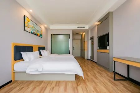 Ease Hotel (Yulin Jingbian Renmin Road) Отели рядом с достопримечательностью «Maowusu Desert»