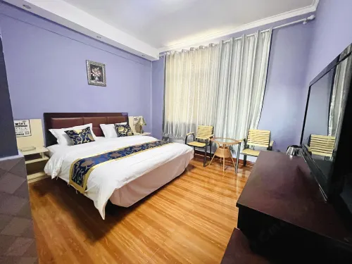 Wuchuan Rongjing Bathing Hotel - parking