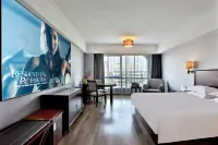 Oriental Hotel