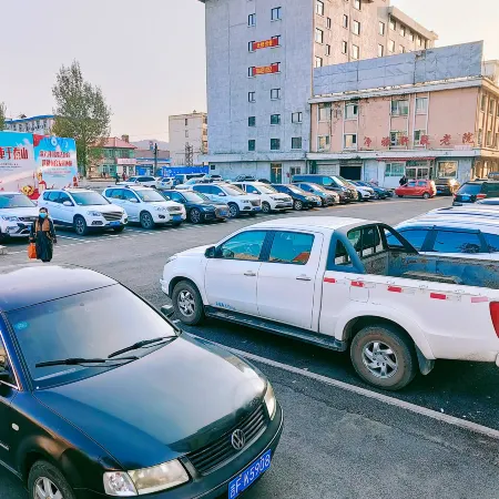 Homeinn Hotel (Baishan Railway and Coach Terminal)