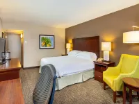 Wyndham San Diego Bayside Hotels near The Unconditional Surrender