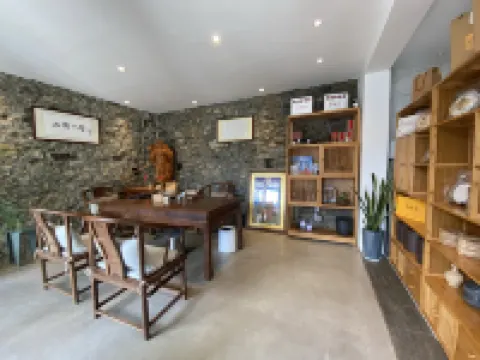 Dali Ancient City. Shanyuyishe Boutique B&B Hotels in Dali