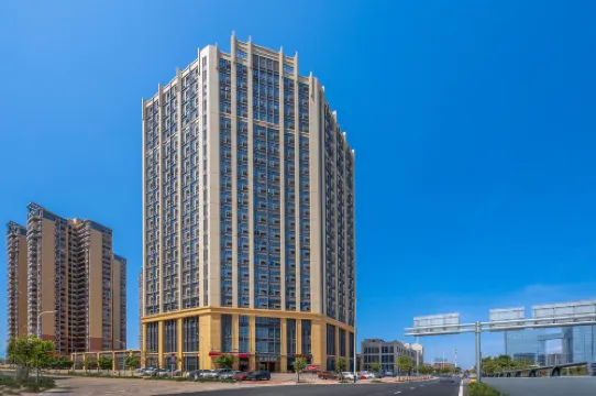 โรงแรมสตาร์สปริงส์ (สถานีรถไฟความเร็วสูงหยางเจียง)