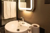 京阪天滿橋站前酒店