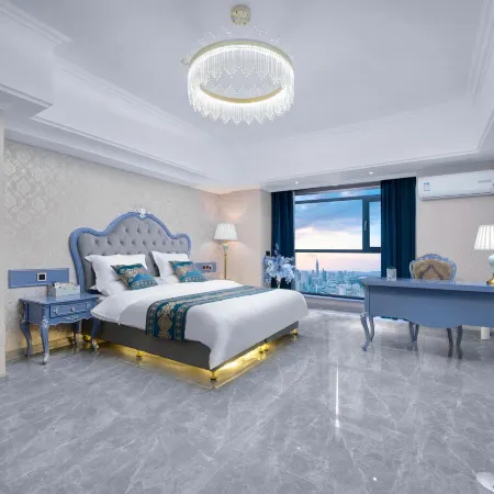 Hongzhou Hotel Отели рядом с достопримечательностью «Железнодорожный вокзал Харбин-Западный»