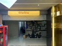 QiuQiu E-sports Hotel